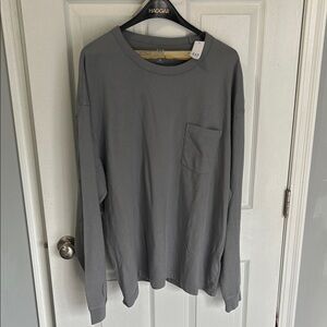 GAP Men's Gray Long Sleeve Tee
